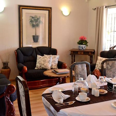 סטלנבוש Simonsberg Guest House מראה חיצוני תמונה