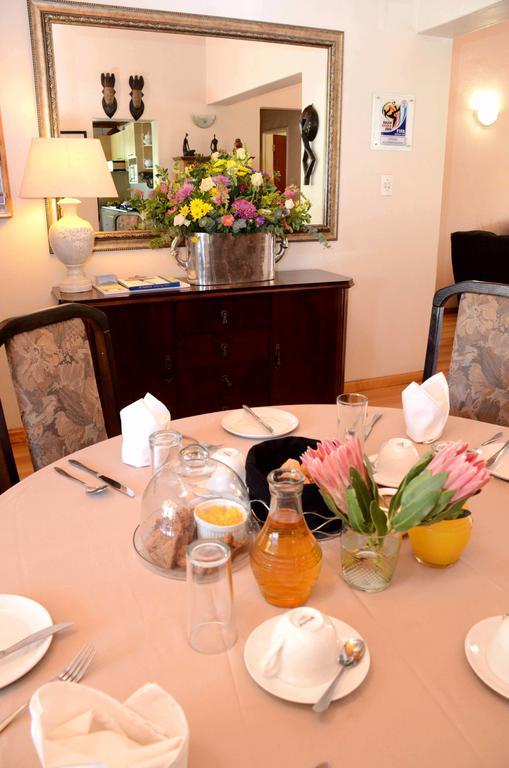 סטלנבוש Simonsberg Guest House מראה חיצוני תמונה